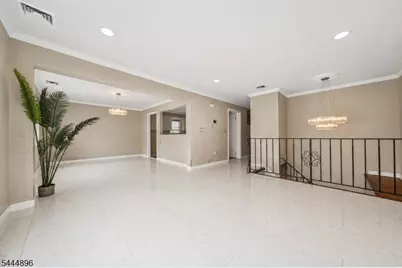 18 E 37th St, Paterson, NJ 07514 - Photo 8