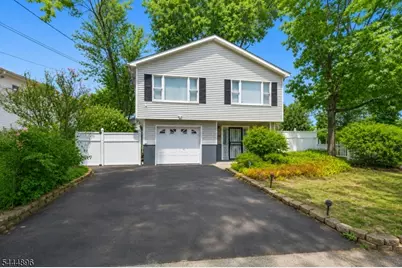 18 E 37th St, Paterson, NJ 07514 - Photo 2