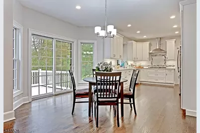 184 Hickory Tavern Rd, Long Hill Township, NJ 07933 - Photo 10