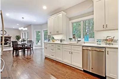 184 Hickory Tavern Rd, Long Hill Township, NJ 07933 - Photo 8