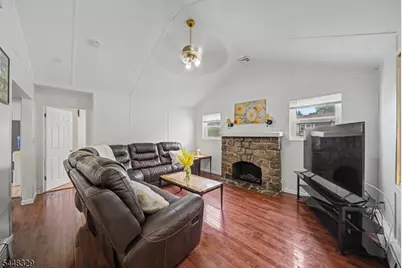 104 Lake Shore Dr, Parsippany, NJ 07034 - Photo 6