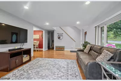 8 Oak Crest Rd, West Orange Township, NJ 07052 - Photo 8