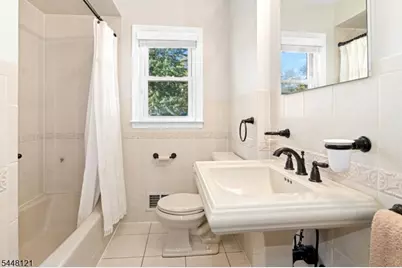 217 Robin Hood Rd, Mountainside, NJ 07092 - Photo 22
