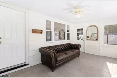 217 Robin Hood Rd, Mountainside, NJ 07092 - Photo 26