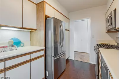 926 Bloomfield Ave #8G, Glen Ridge Boro Twp., NJ 07028 - Photo 14