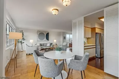 926 Bloomfield Ave #8G, Glen Ridge Boro Twp., NJ 07028 - Photo 10