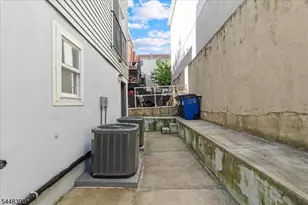 118 Oraton St, Newark, NJ 07104 - Photo 14