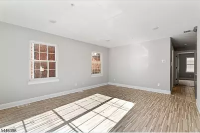 118 Oraton St, Newark, NJ 07104 - Photo 8