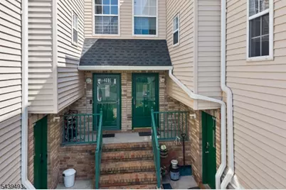 202 Rhoads Dr, Montgomery Township, NJ 08502 - Photo 4