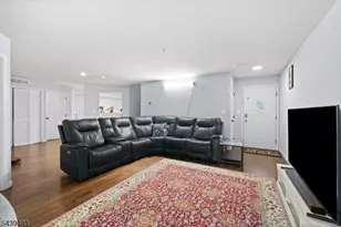 202 Rhoads Dr, Montgomery Township, NJ 08502 - Photo 6