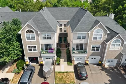 202 Rhoads Dr, Montgomery Township, NJ 08502 - Photo 2