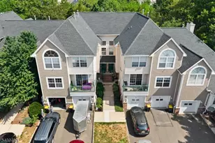 202 Rhoads Dr, Montgomery Township, NJ 08502 - Photo 2