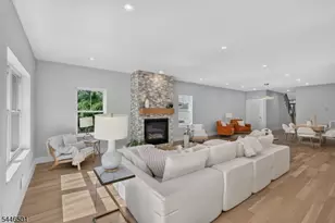 43 Oakwood Ave, Livingston, NJ 07039 - Photo 8