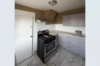 139 Osborne Ter, Newark, NJ 07108 - Photo 20