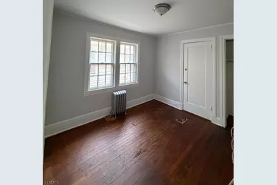 139 Osborne Ter, Newark, NJ 07108 - Photo 22
