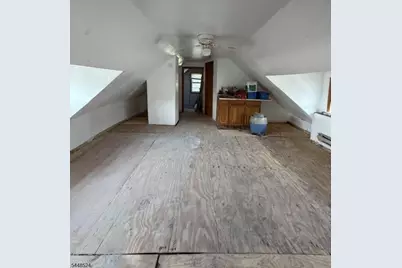 139 Osborne Ter, Newark, NJ 07108 - Photo 28