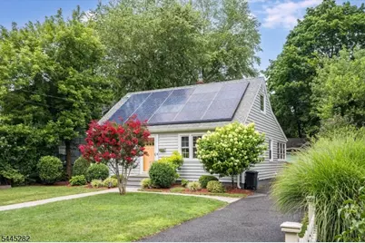 200 Grove St, Montclair, NJ 07042 - Photo 2