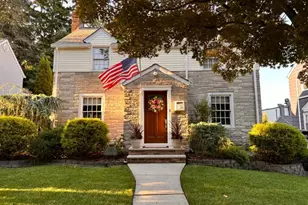 14 Franklin St, Cedar Grove, NJ 07009 - Photo 1