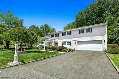356 Longview Dr, Mountainside, NJ 07092 - Photo 2