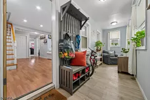 218 Wallace St, Orange, NJ 07050 - Photo 4