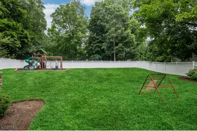 47 Oak Ln, Essex Fells, NJ 07021 - Photo 44