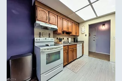 190 Morris Ave #4G, Springfield, NJ 07081 - Photo 8