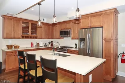 1 Clover Court Ondo, Berkeley Heights Township, NJ 07922 - Photo 4