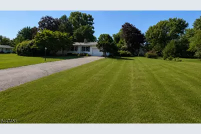 2 Glenway Dr, Raritan Township, NJ 08822 - Photo 22