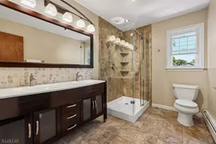 304 Green St, Woodbridge Township, NJ 07095 - Photo 10
