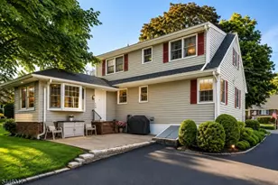 29 Giannone Rd, Wayne, NJ 07470 - Photo 1