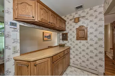 29 Giannone Rd, Wayne, NJ 07470 - Photo 18