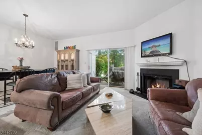 19 Maple Ln, Mount Arlington, NJ 07856 - Photo 18