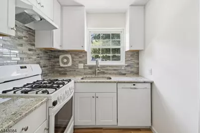 320 South St #16C, Morristown, NJ 07960 - Photo 10