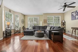 35 Hancock Dr, Morris Township, NJ 07960 - Photo 10