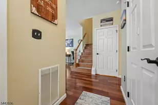35 Hancock Dr, Morris Township, NJ 07960 - Photo 6