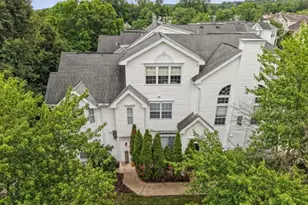 35 Hancock Dr, Morris Township, NJ 07960 - Photo 2