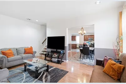 10 Lentz Pl, Irvington, NJ 07111 - Photo 4