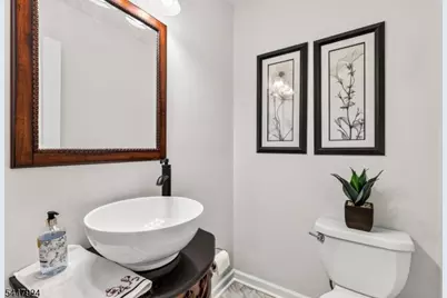 954 Iron Bridge Rd, Bethlehem Township, NJ 08802 - Photo 16