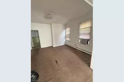 376 E 21st St, Paterson, NJ 07513 - Photo 6