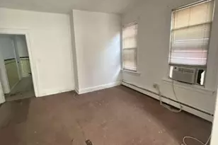 376 E 21st St, Paterson, NJ 07513 - Photo 6