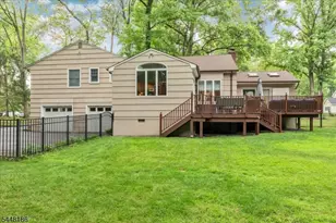 1979 Dogwood Dr, Scotch Plains Township, NJ 07076 - Photo 42