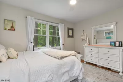 1979 Dogwood Dr, Scotch Plains Township, NJ 07076 - Photo 24