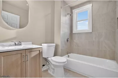 882 S 14th St #1, Newark, NJ 07108 - Photo 8