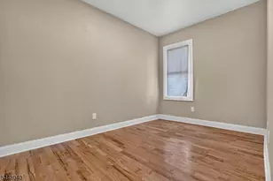 882 S 14th St, Newark, NJ 07108 - Photo 16
