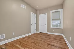 882 S 14th St, Newark, NJ 07108 - Photo 10