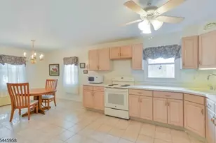 899 Green Pond Rd, Rockaway Township, NJ 07866 - Photo 2