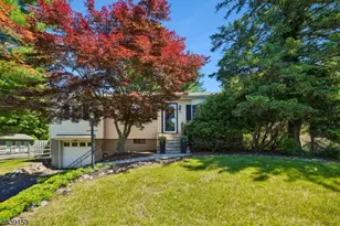 74 Minnehaha Blvd, Oakland, NJ 07436 - Photo 2