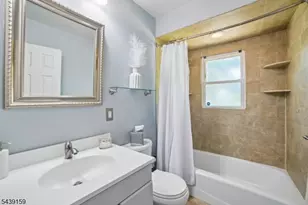 74 Minnehaha Blvd, Oakland, NJ 07436 - Photo 18