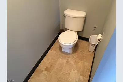 446 Chamberlain Ave, Paterson, NJ 07522 - Photo 8