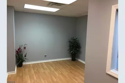 446 Chamberlain Ave, Paterson, NJ 07522 - Photo 4
